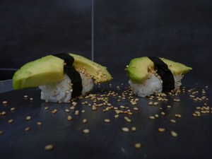 tamasushis-nigiri-sushi-avocat