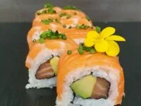 tamasushis-dragon-saumon