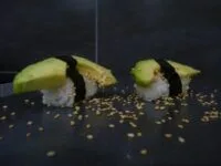 tamasushis-nigiri-sushi-avocat